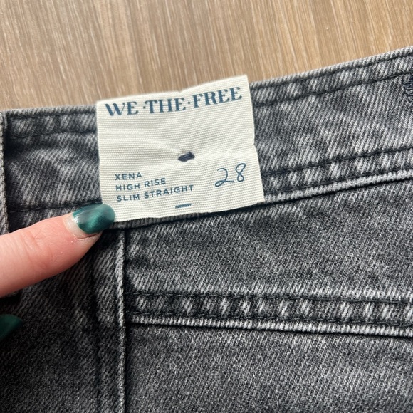 Free People We The Free Xena High Rise Slim Straight Leg Black Wash Size 28 - Picture 8 of 9